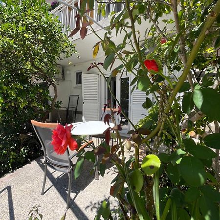 Green Oasis For Two, 30 Meters From Sea Appartement Zadar Buitenkant foto