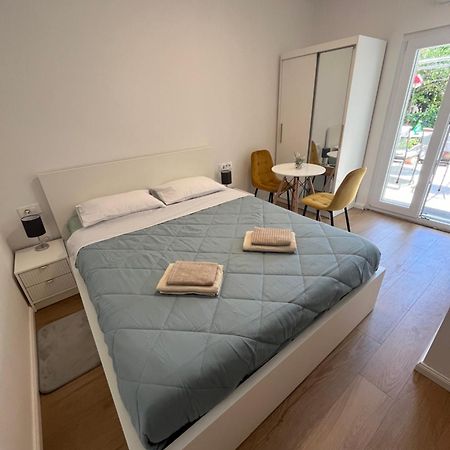 Green Oasis For Two, 30 Meters From Sea Appartement Zadar Buitenkant foto